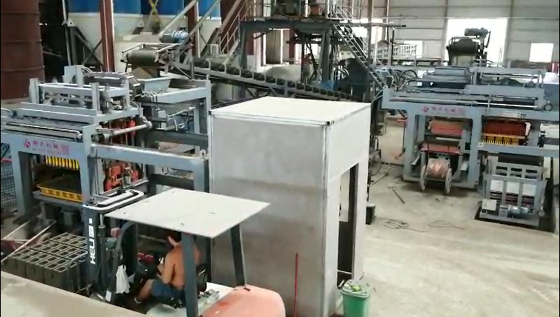 PC磚分類(lèi)-PC磚機(jī)