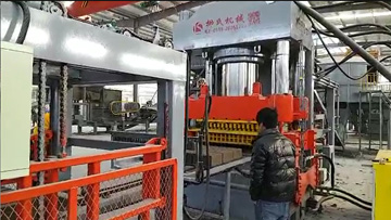 液壓磚機(jī)處理固廢、泥巴磚